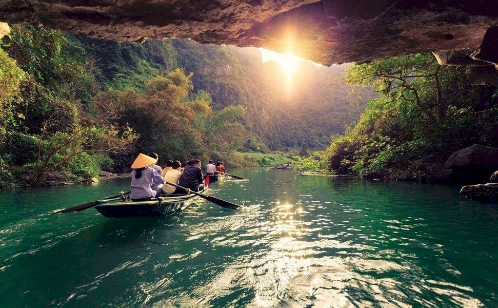 NINH BÌNH - CHÙA BÁI ĐÍNH TRONG NGÀY