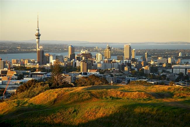 NEWZELAND - ÚC: AUCKLAND - HAMILTON - WAITOMO -TE PUKE – TAUPO - ROTORUA – MATAMATA – MELBOURNE - SYDNEY