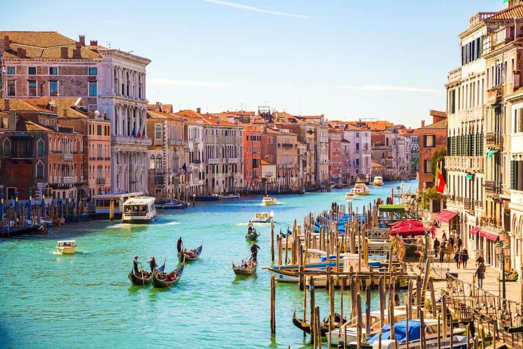 VẺ ĐẸP NƯỚC Ý ROME – PISA – FLORENCE – VENICE - MILAN