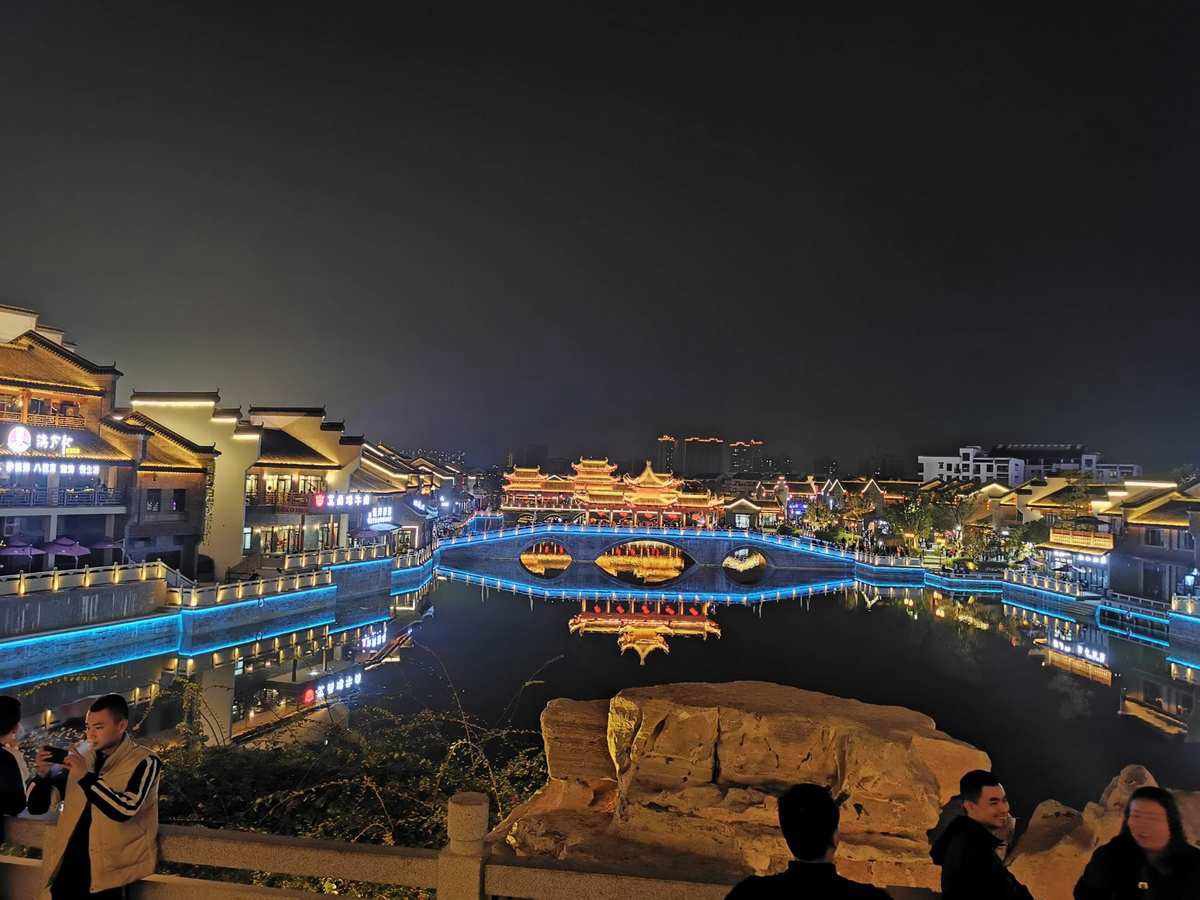 TRUNG QUỐC: NAM NINH - THÁI BINH CỔ TRẤN